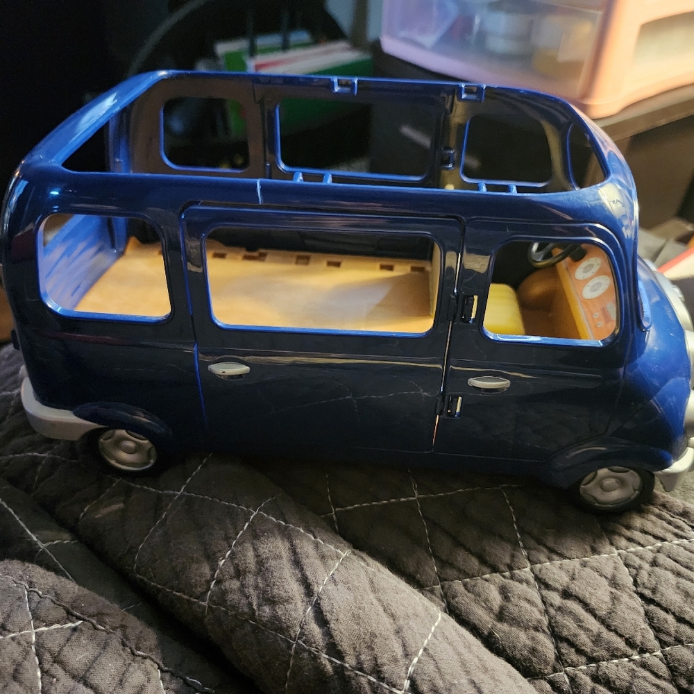Calico Critters Vehicle